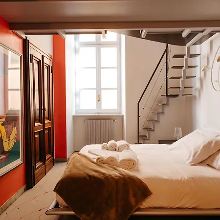 Carlo Alberto Charm & Terrace - Free Parking Torino