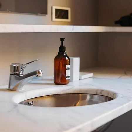 Apartment Carlo Alberto Charm & Terrace - Free Parking Turin